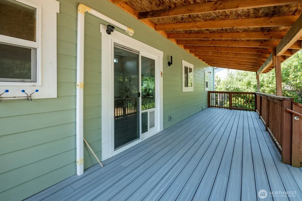 320 Marine View Drive SW Ocean Shores, WA 98569