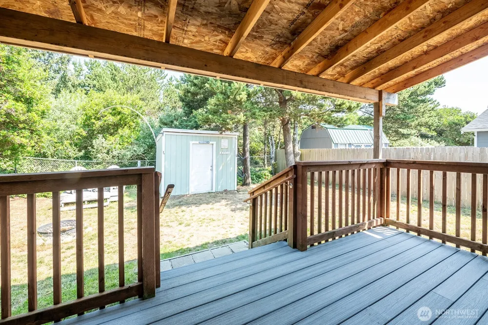 320 Marine View Drive SW Ocean Shores, WA 98569