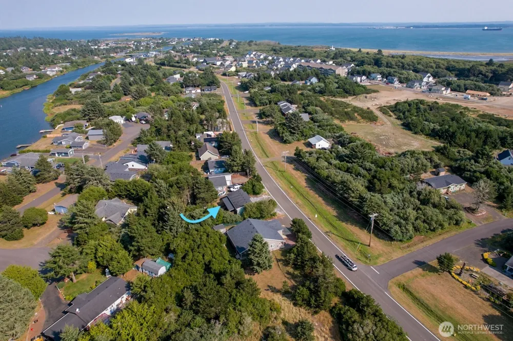 320 Marine View Drive SW Ocean Shores, WA 98569