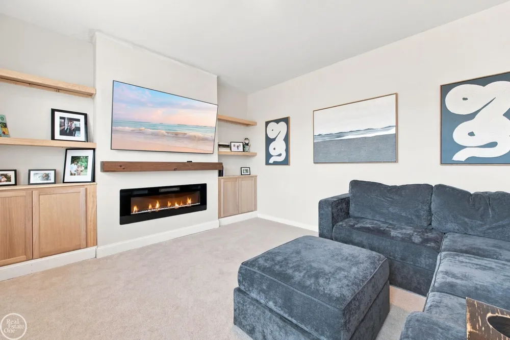 49720 E Central Park Shelby Charter Township, MI 48317