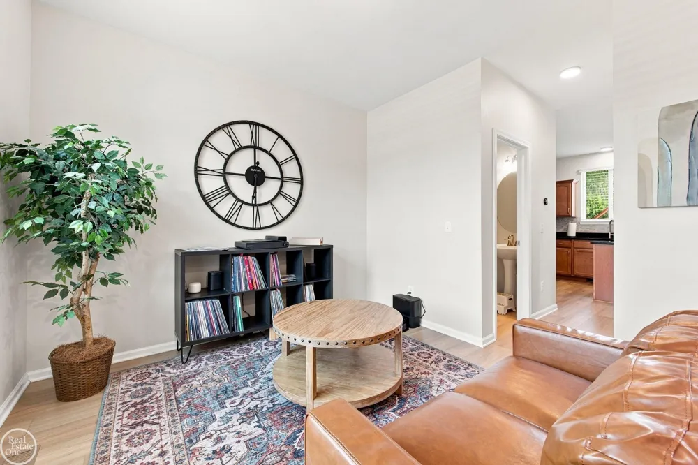 49720 E Central Park Shelby Charter Township, MI 48317