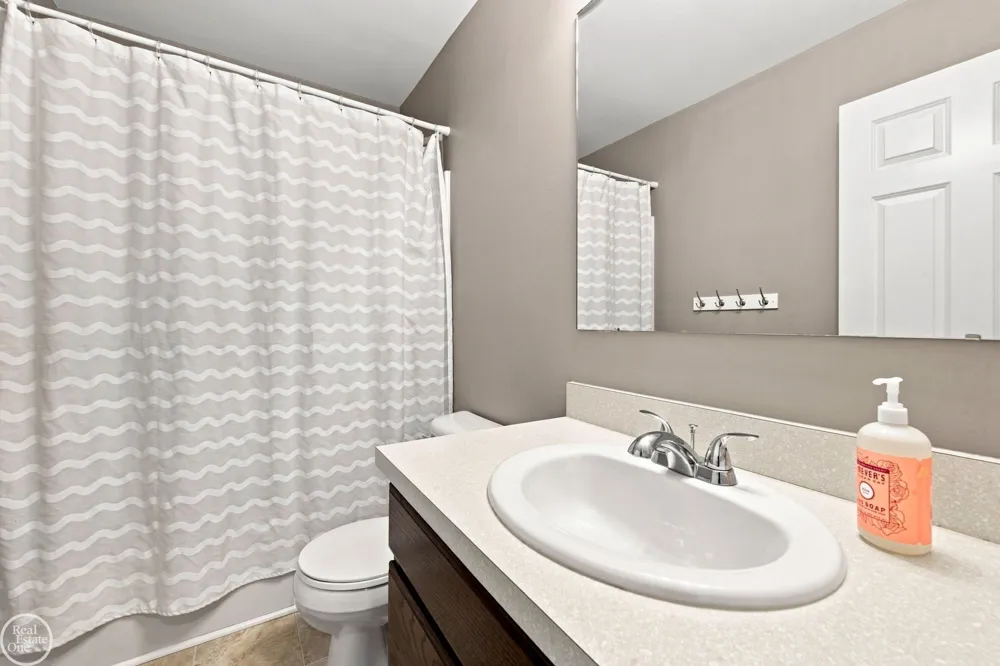 49720 E Central Park Shelby Charter Township, MI 48317