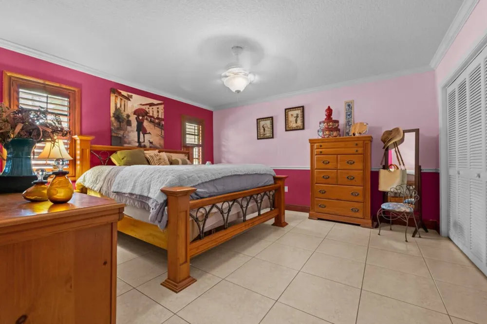 10010 NW 135th Street Hialeah Gardens, FL 33018