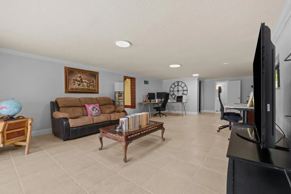 10010 NW 135th Street Hialeah Gardens, FL 33018