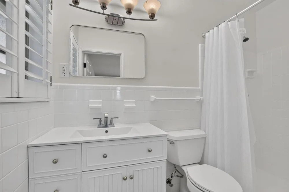 3398 NE 5TH AVENUE Boca Raton, FL 33431