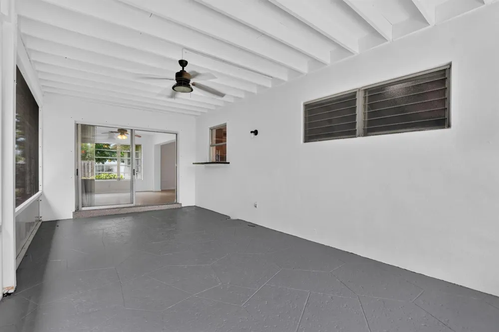 3398 NE 5TH AVENUE Boca Raton, FL 33431