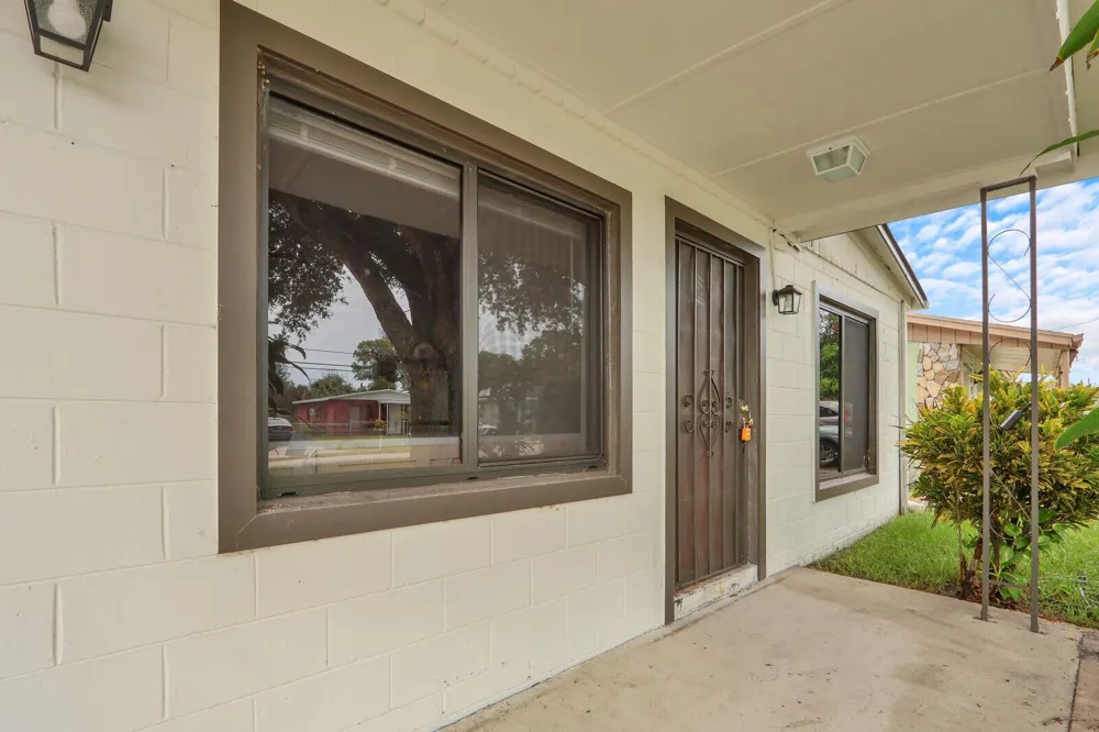 2008 Avenue Fort Pierce, FL 34950