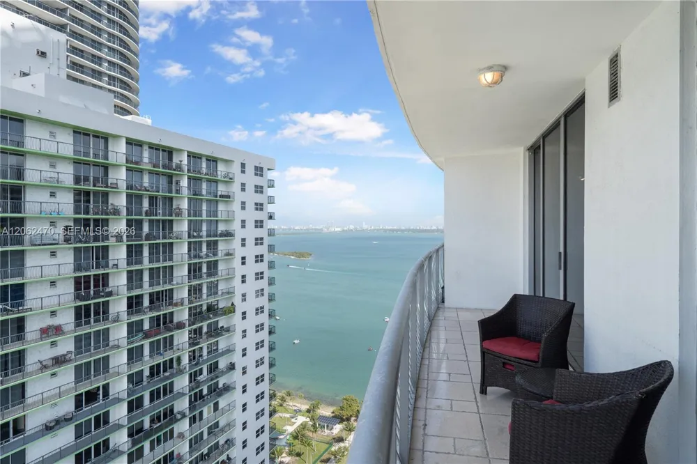 1750 Bayshore Dr #3409 Miami, FL 33132