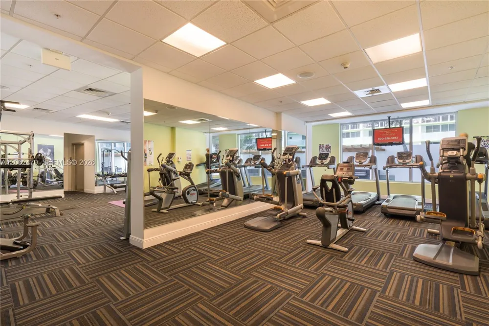 1750 Bayshore Dr #3409 Miami, FL 33132