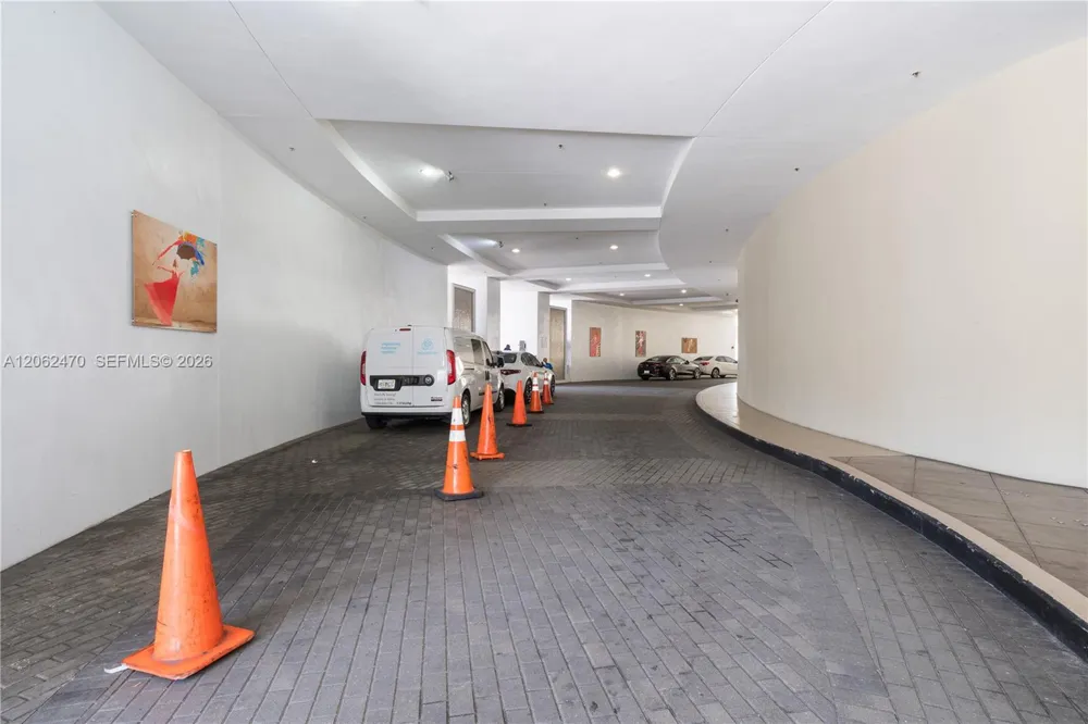 1750 Bayshore Dr #3409 Miami, FL 33132