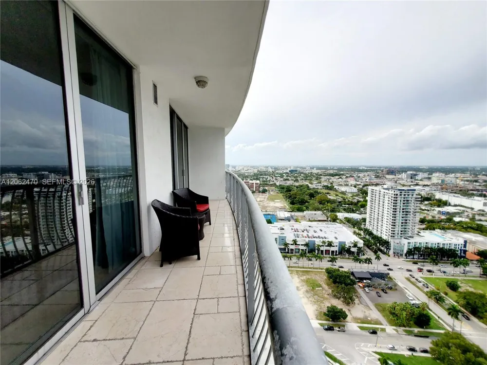 1750 Bayshore Dr #3409 Miami, FL 33132