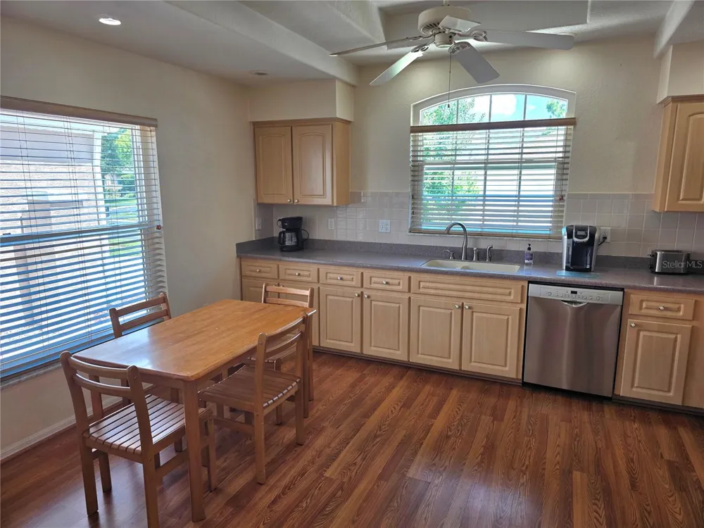225 ROYAL PALM WAY Spring Hill, FL 34608