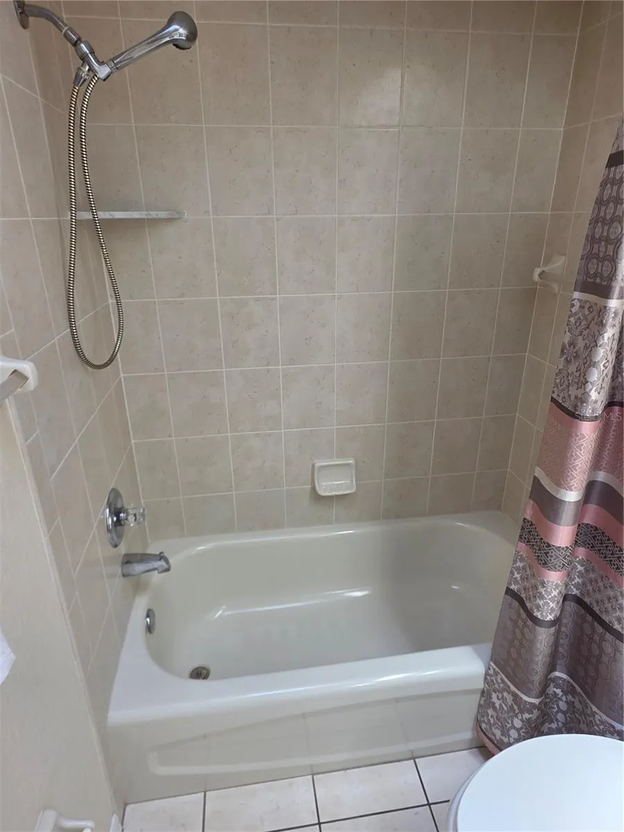 225 ROYAL PALM WAY Spring Hill, FL 34608