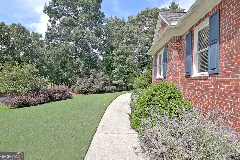 205 Hedgewick WAY Tyrone, GA 30290