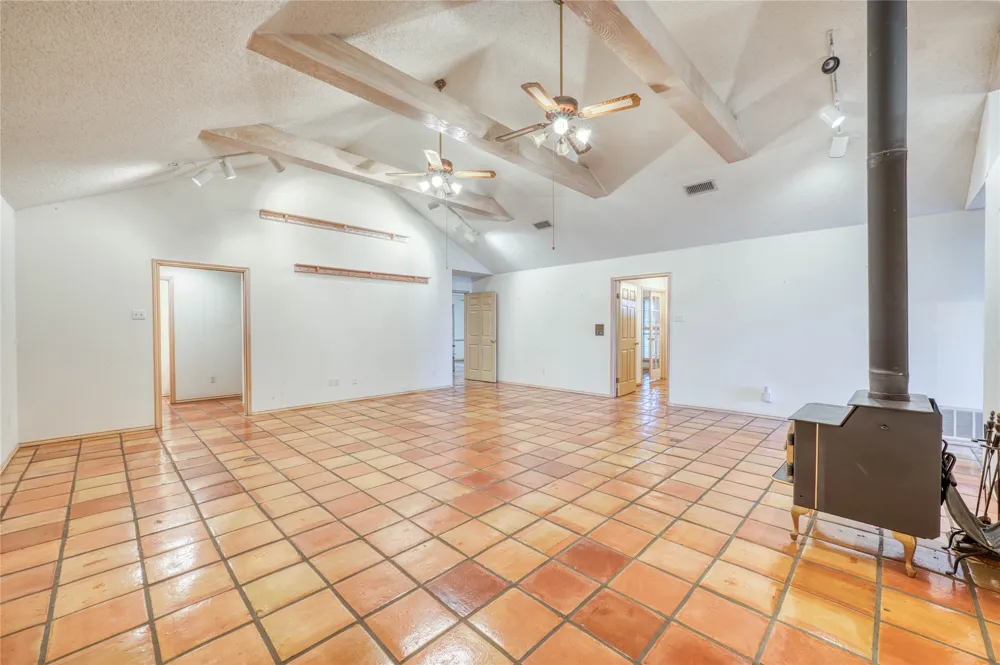 1829 W FM 1246 Thornton, TX 76687