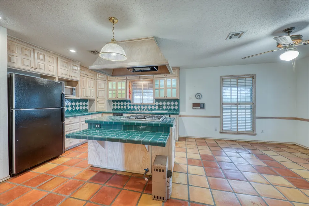 1829 W FM 1246 Thornton, TX 76687