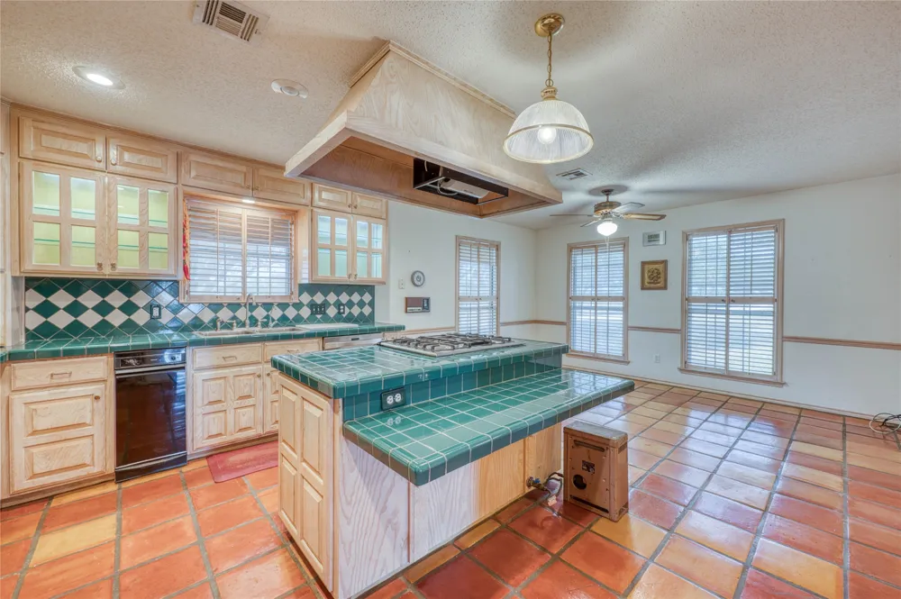 1829 W FM 1246 Thornton, TX 76687