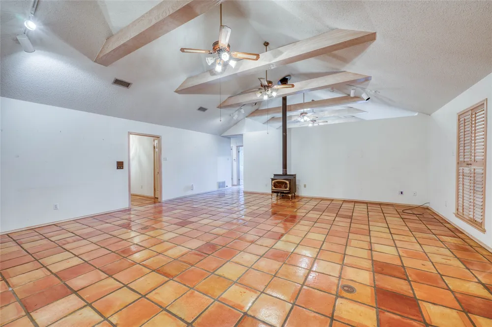 1829 W FM 1246 Thornton, TX 76687