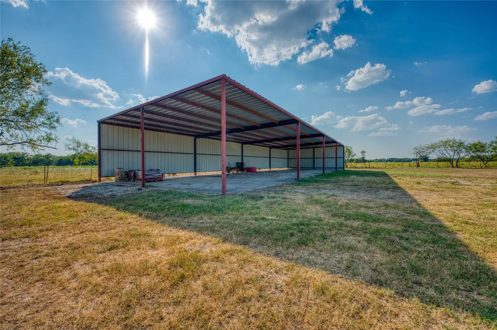 1829 W FM 1246 Thornton, TX 76687