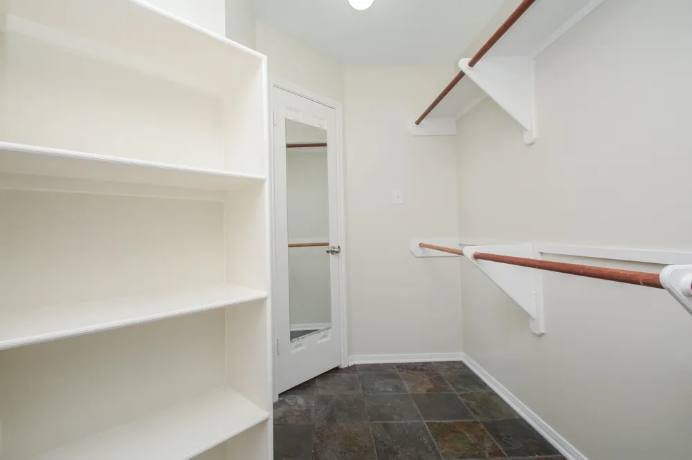 705 Eagle Lakes Drive Friendswood, TX 77546