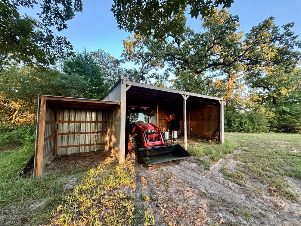 3458 Private Road 1425 Centerville, TX 75833
