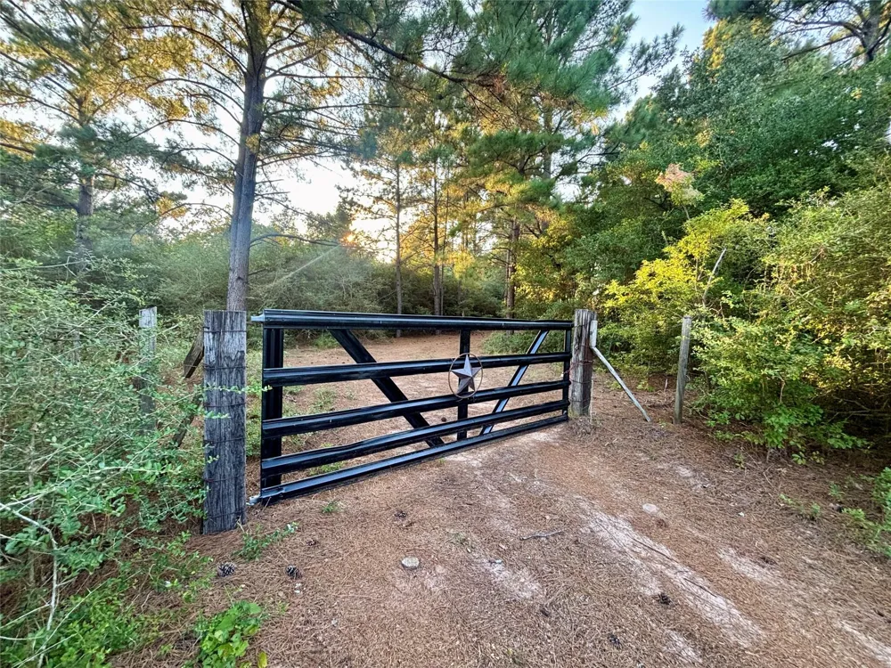 3458 Private Road 1425 Centerville, TX 75833