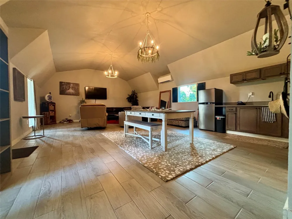 3458 Private Road 1425 Centerville, TX 75833