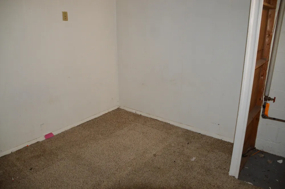 9968 Nathaline Avenue Redford, MI 48239