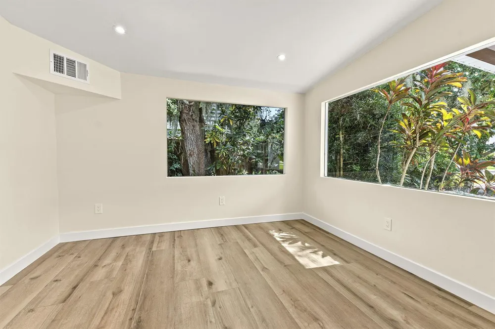 3615 INDIAN RIVER DRIVE E Vero Beach, FL 32963