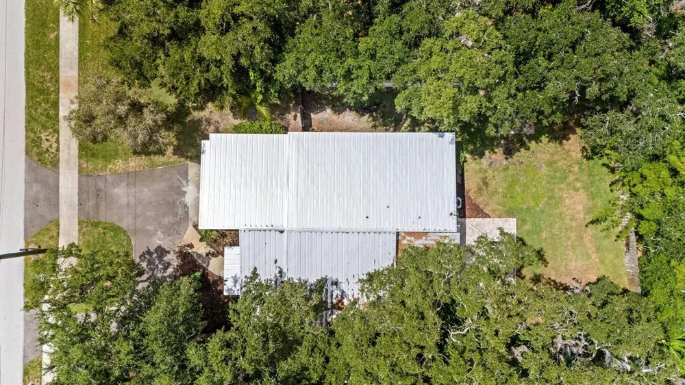 3615 INDIAN RIVER DRIVE E Vero Beach, FL 32963