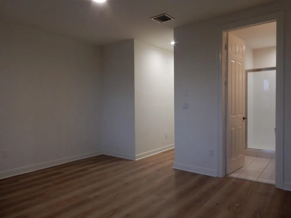 447 Corte Madera Lane #6 West Palm Beach, FL 33401