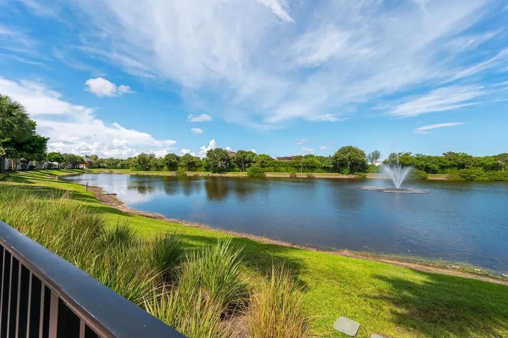 447 Corte Madera Lane #6 West Palm Beach, FL 33401