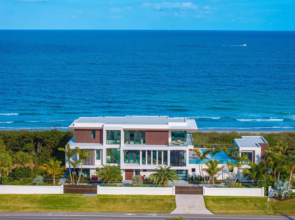 4610 Hwy A1A Hutchinson Island, FL 34949