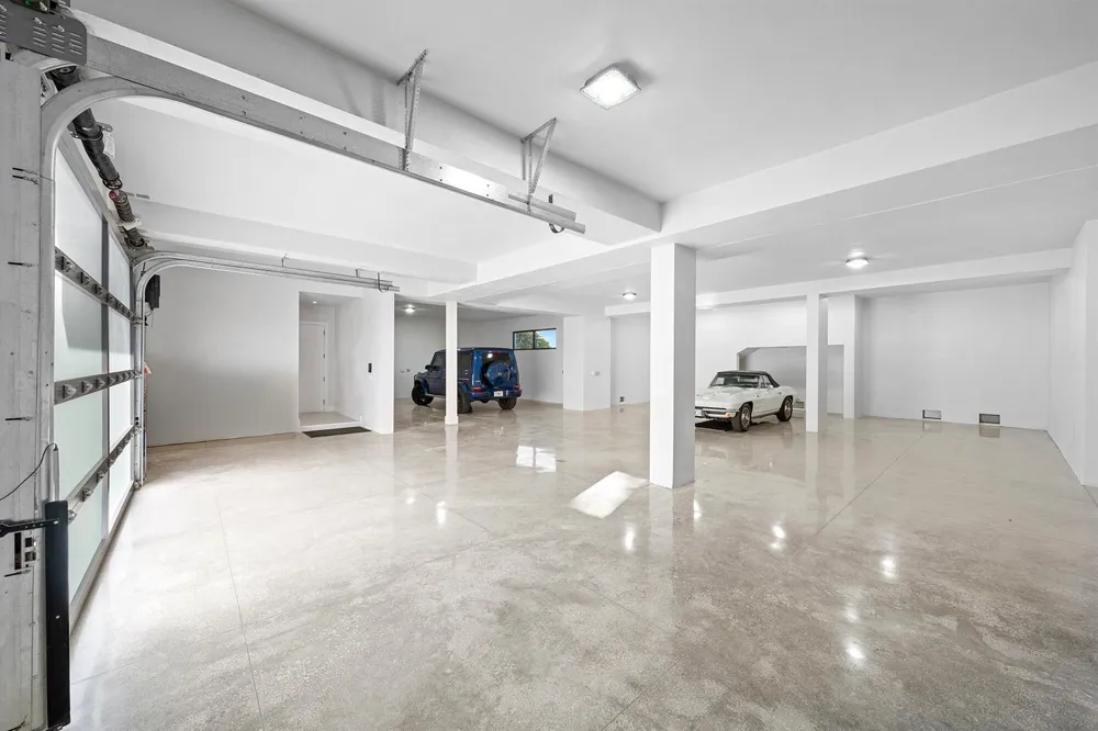 4610 Hwy A1A Hutchinson Island, FL 34949