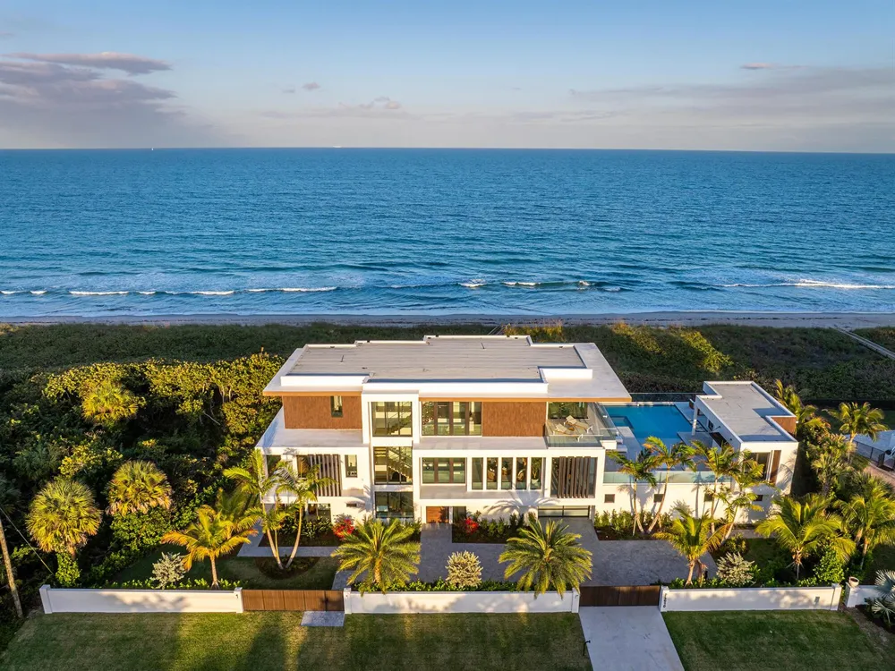 4610 Hwy A1A Hutchinson Island, FL 34949