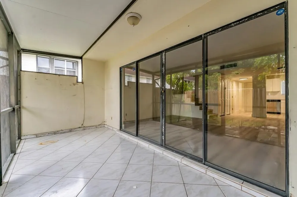 2701 34TH AVENUE #1D Hollywood, FL 33021
