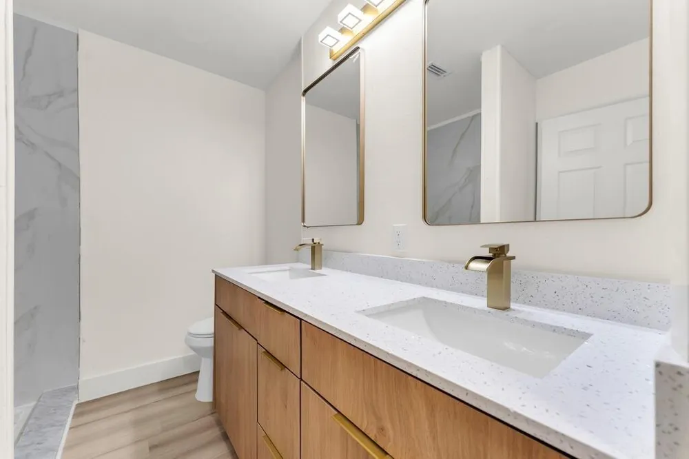 2701 34TH AVENUE #1D Hollywood, FL 33021