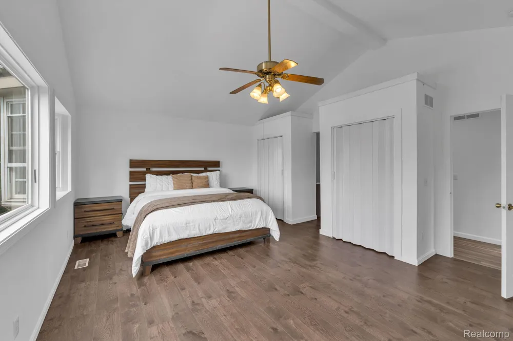 8963 Tackles Drive White Lake Charter Township, MI 48386