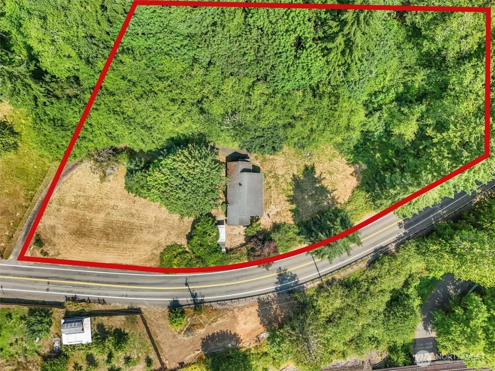 93 Cloquallum Road Elma, WA 98541