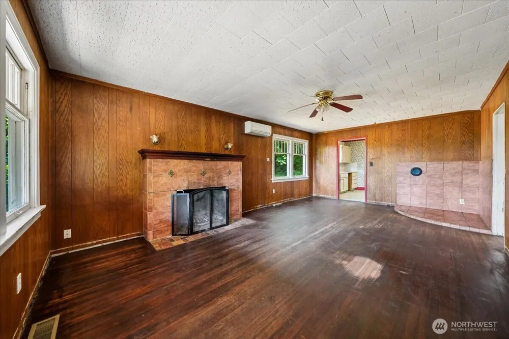 93 Cloquallum Road Elma, WA 98541