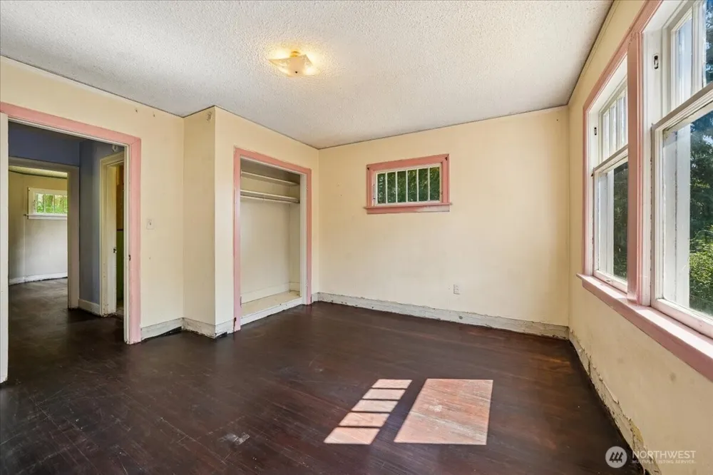 93 Cloquallum Road Elma, WA 98541