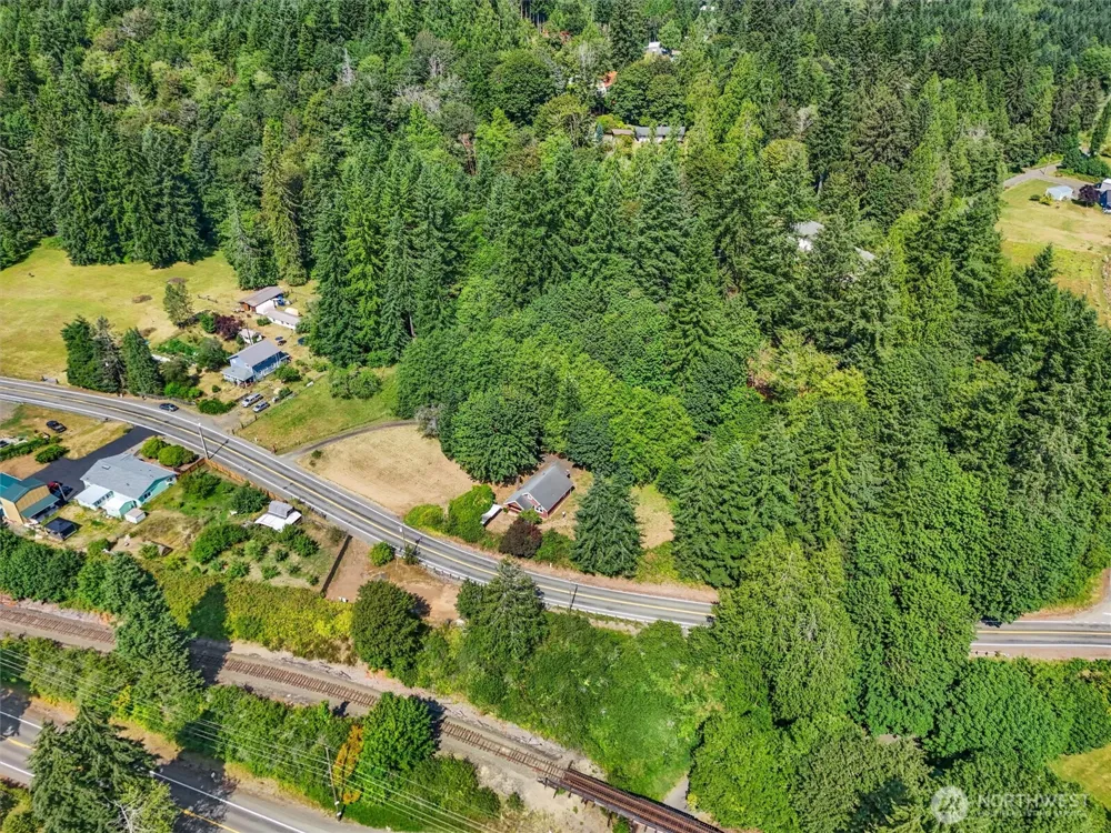 93 Cloquallum Road Elma, WA 98541