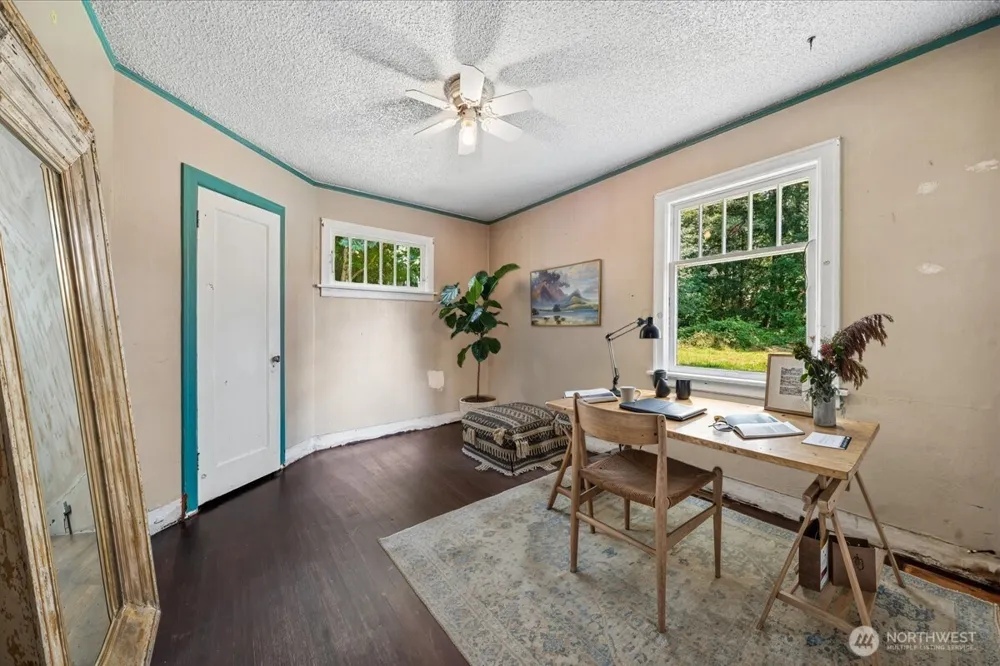 93 Cloquallum Road Elma, WA 98541