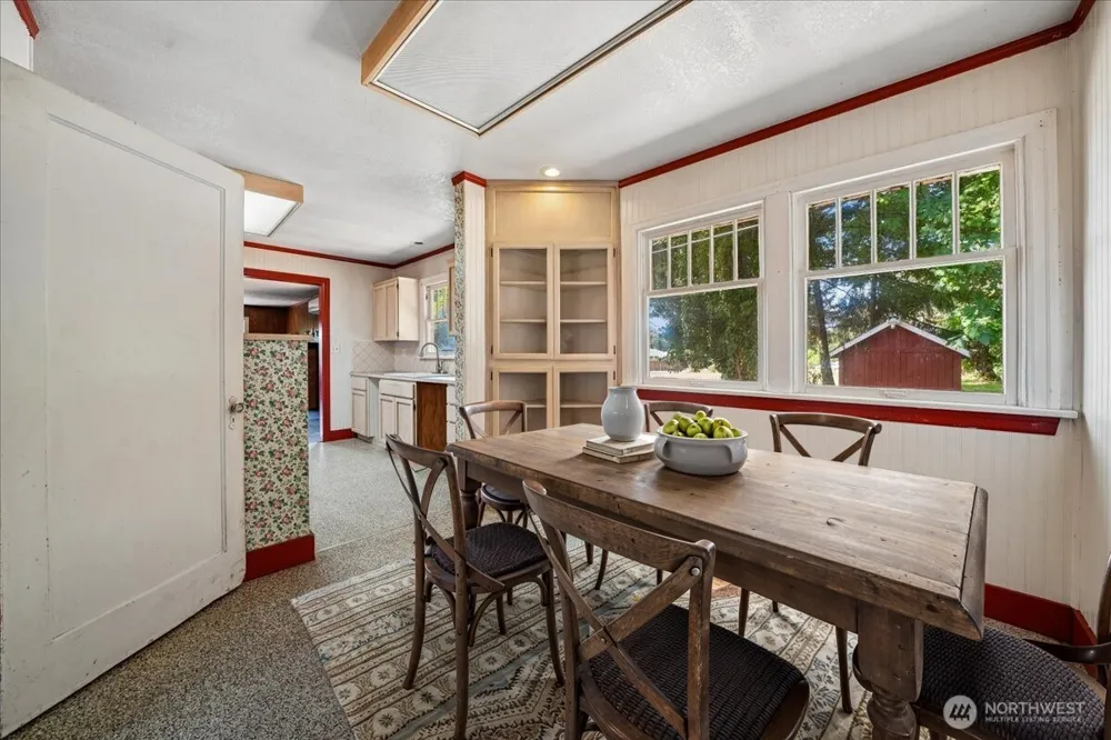 93 Cloquallum Road Elma, WA 98541