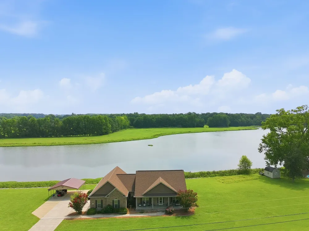 20 Rebecca West Rd Fayetteville, TN 37334