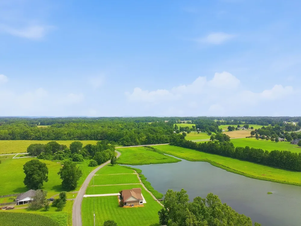 20 Rebecca West Rd Fayetteville, TN 37334
