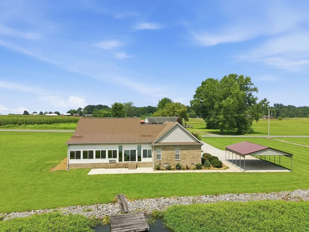 20 Rebecca West Rd Fayetteville, TN 37334
