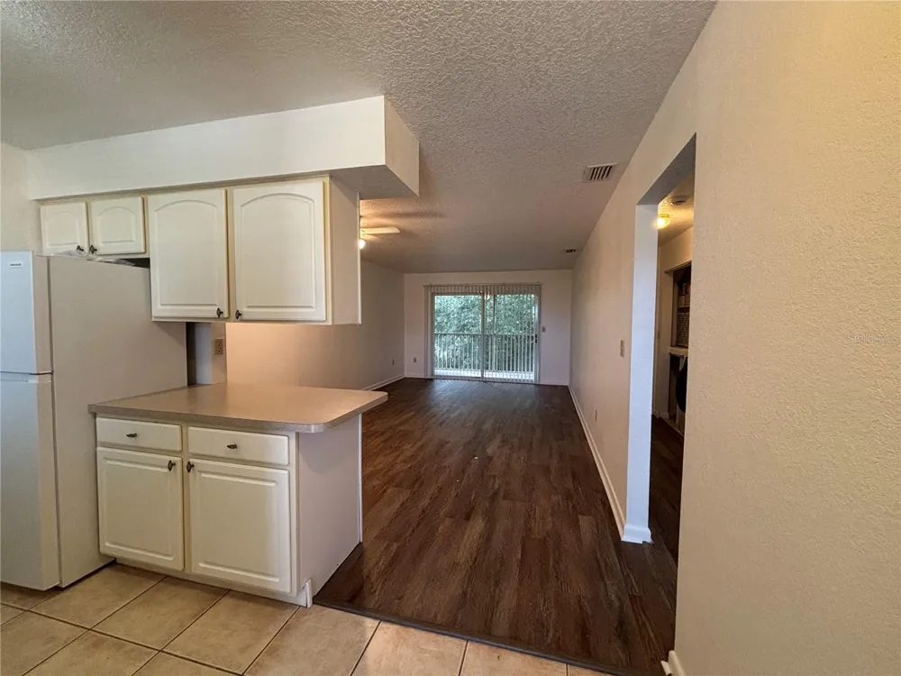 2845 MAGDALINA AVENUE #4 Punta Gorda, FL 33950