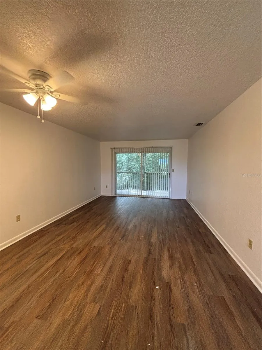 2845 MAGDALINA AVENUE #4 Punta Gorda, FL 33950