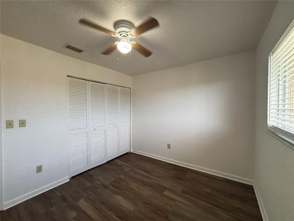 2845 MAGDALINA AVENUE #4 Punta Gorda, FL 33950